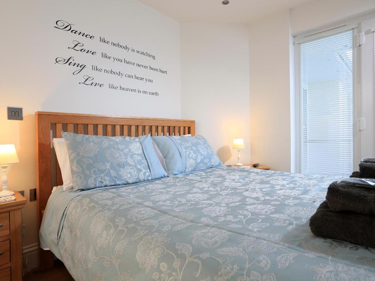 1 At The Beach Beesands Extérieur photo
